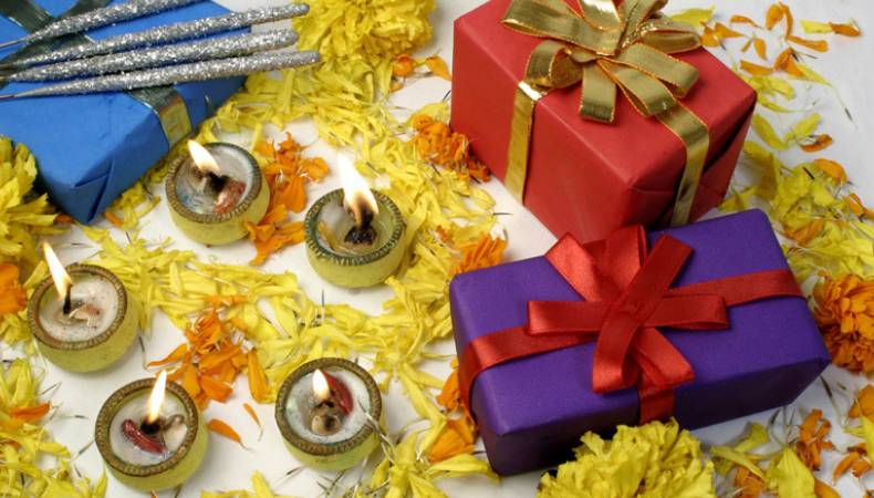 Corporate Diwali Gifts | Diwali Corporate Gift Ideas - Giftalove.com